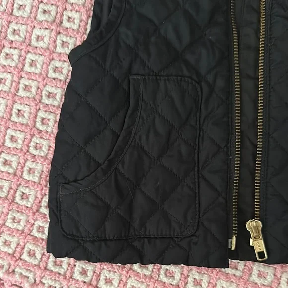 12/18M Old Navy Black Quilted Kids Vest - Picture 4 of 4